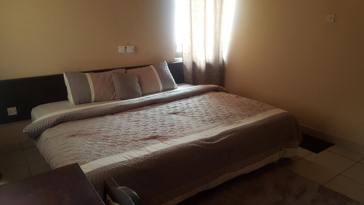 First Choice Hotel Accra Eksteriør billede